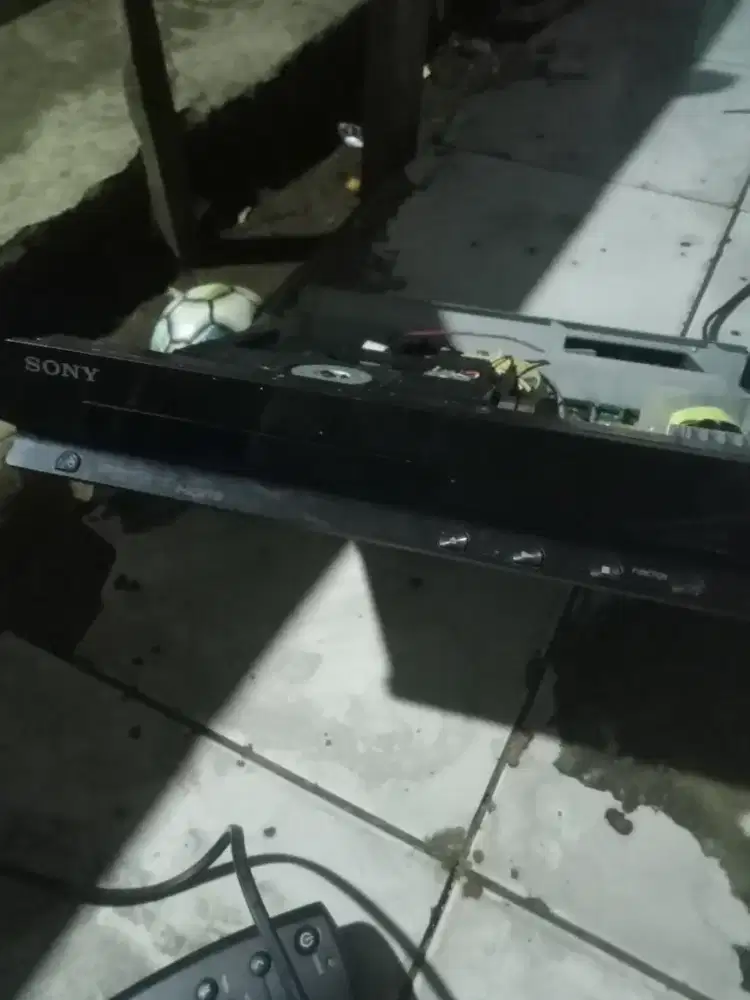 Jasa servis elektronik