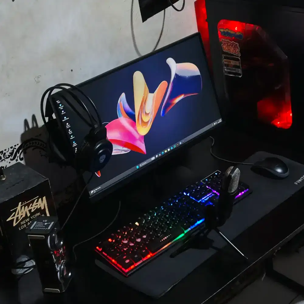 PC GAMING FULLSET TINGGAL PAKAI