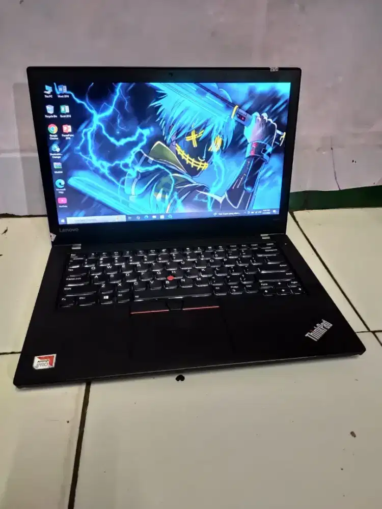 Laptop Lenovo ThinkPad A475
} Proc AMD A10 9700B Ram8GB
SSD256GB