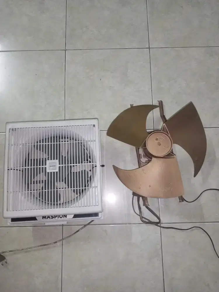 Kipas blower AC & Exhaust 10inc no tutup 2brg Rp.225rb net gak nego