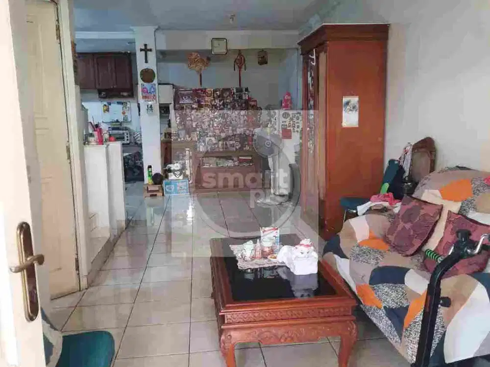 Rumah 2 lantai Taman Semanan Indah, cluster area