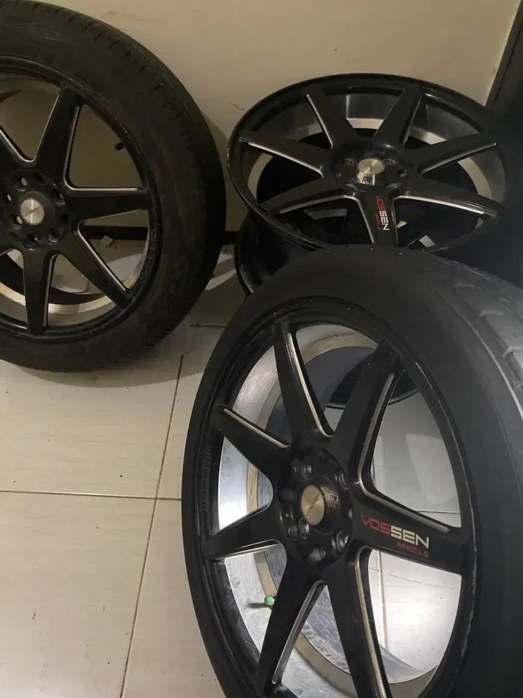 Velg r 17 hole 8 , lebar 7,5