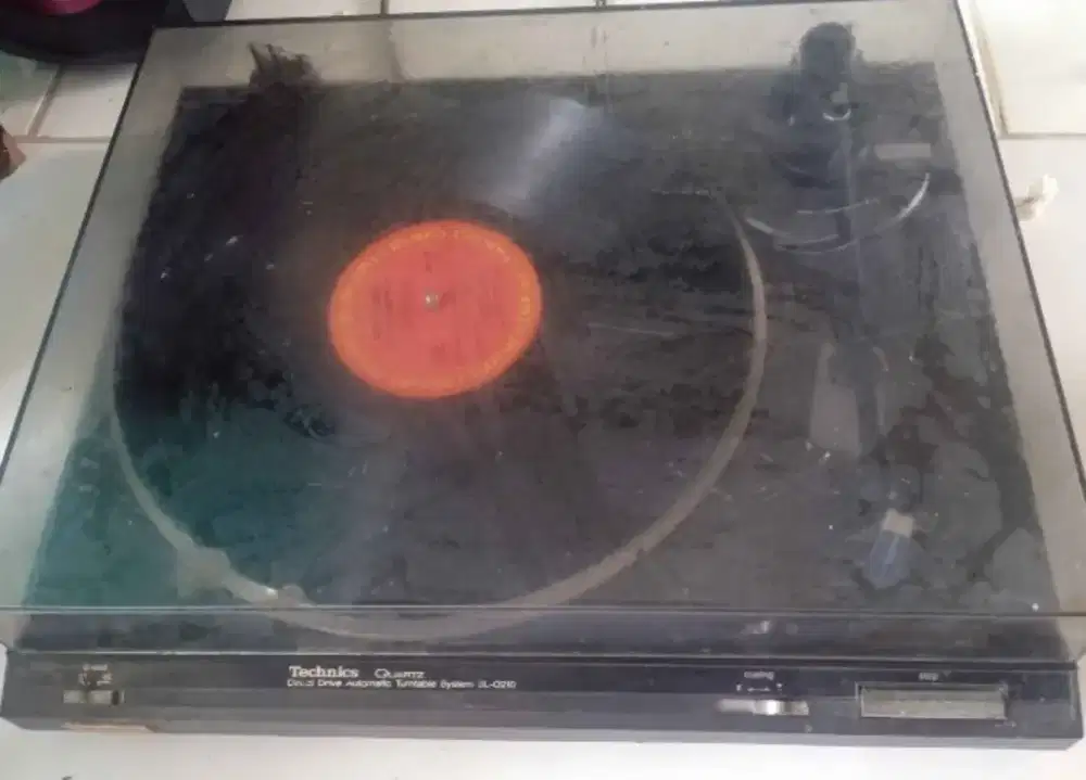 turbtable Technics Sl Q210