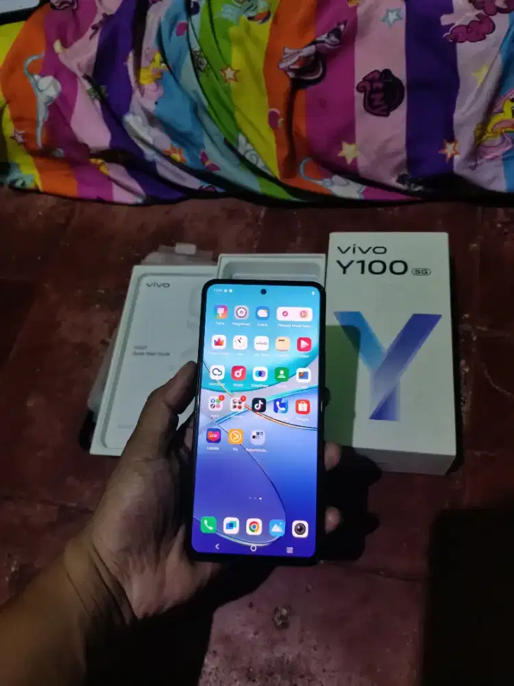Vivo Y100 5G 8/256 Fullset Mulus nominus