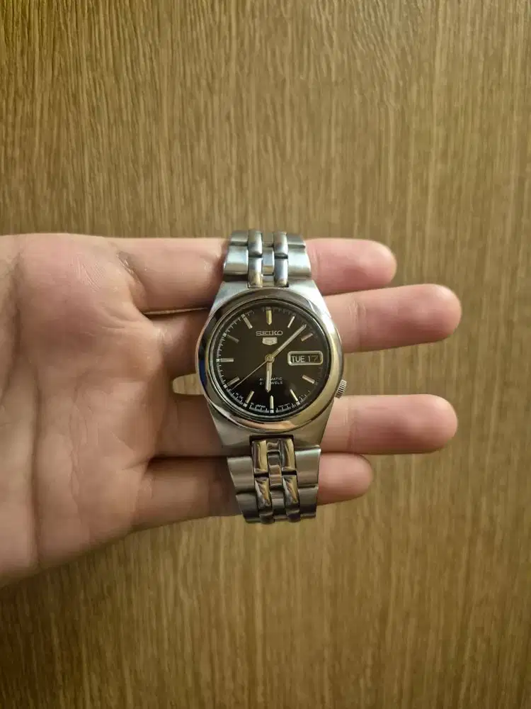 Seiko 5 7s26 black dial