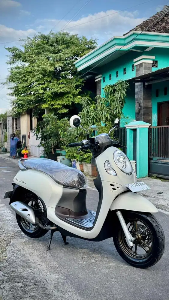 SCOOPY PRESTIGE AD SOLO TIPE TERTINGGI