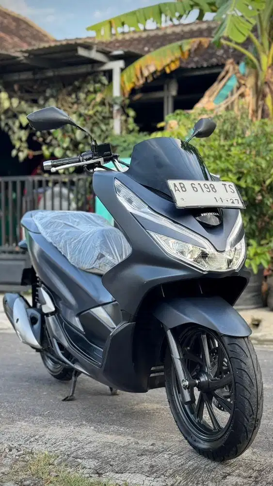 HONDA PCX 150 ORIGINAL KOMPLIT PAJAK ON