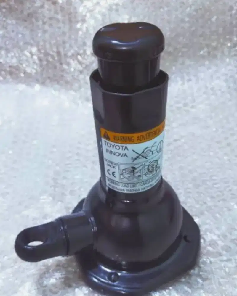 Dongkrak innova rebborn