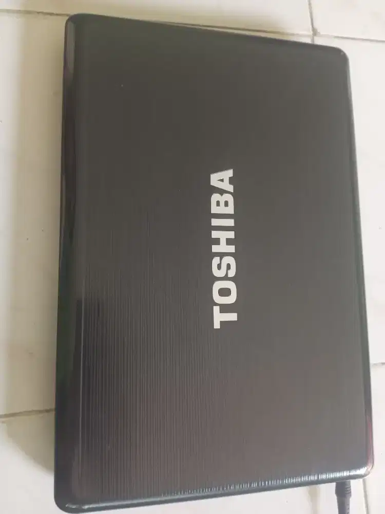 LAPTOP TOSHIBA CORE i5