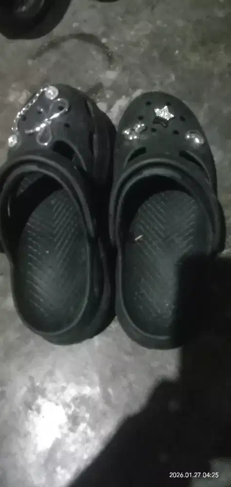 Sendal size 38,jrng pk