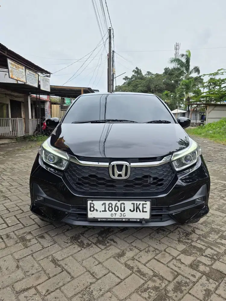 Brio RS upgrade dari tipe E CVT 2025 Hitam