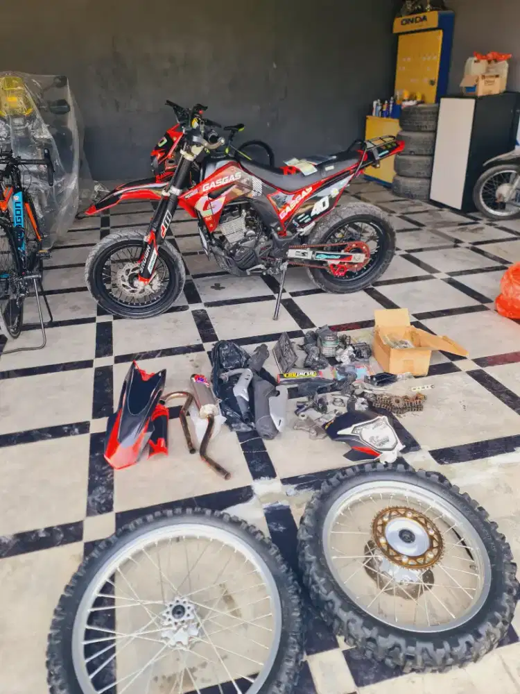 CRF 150L Bore Up 225 cc