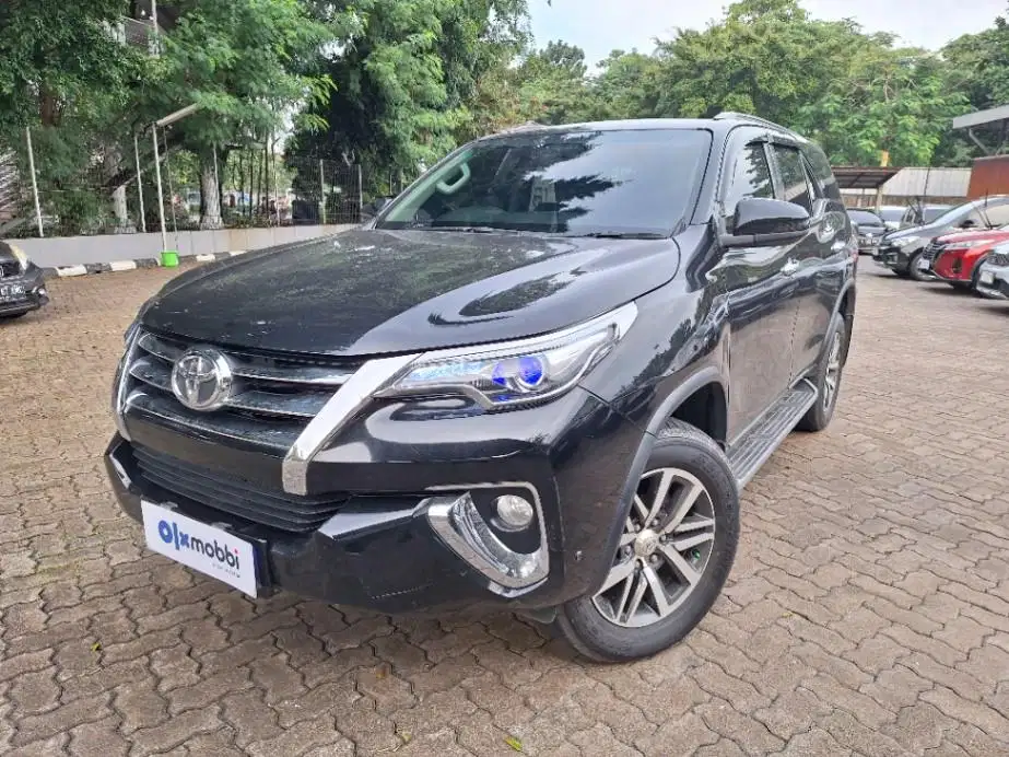 DP Rendah Toyota Fortuner 2.4 VRZ Solar-AT 2016 SML