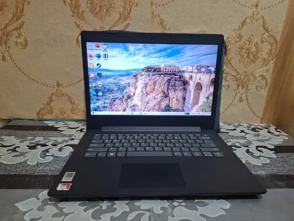 Laptop Lenovo Ideapad 130 Amd A4