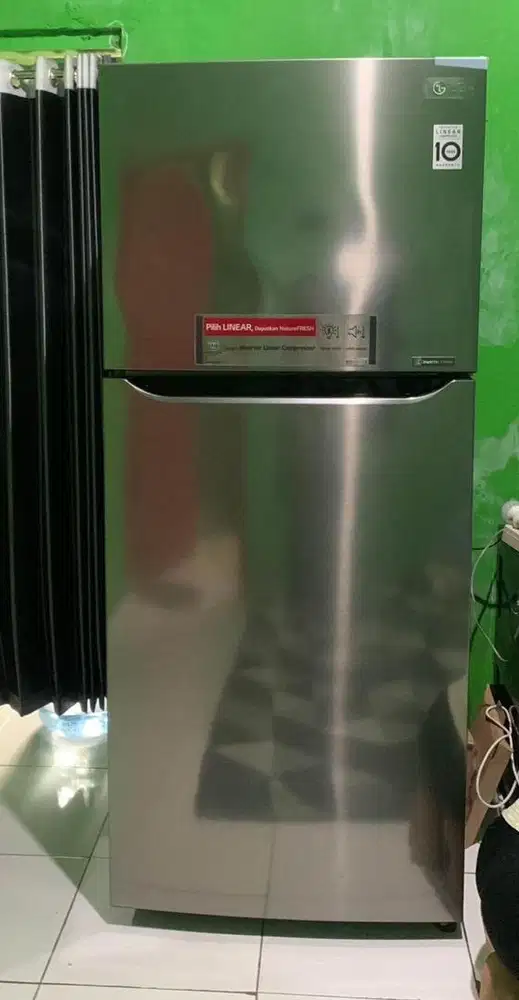 Kulkas 2 pintu LG