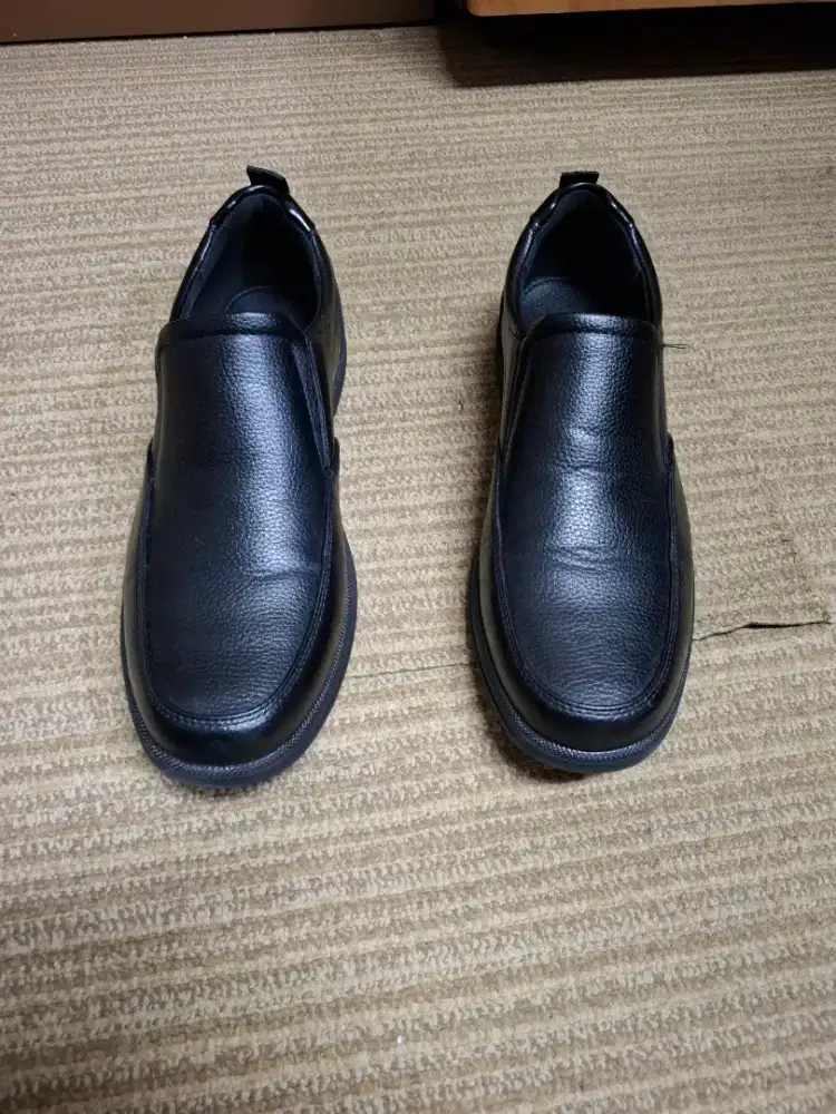 Sepatu Pria Hitam  Rockport Mens Baron Drivers Black