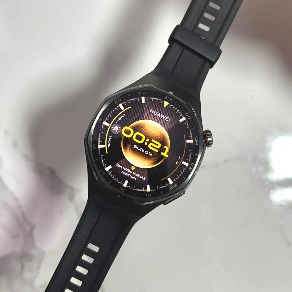 Huawei Watch GT 6 Pro Titanium like new