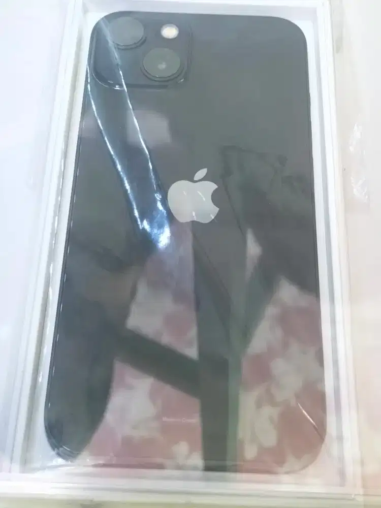 IPhone 13 128Gb iBox garansi 11 bulan