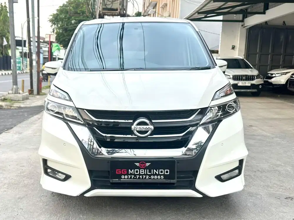 Nissan Serena 2.0 HWS AT Pemakaian Th 2020