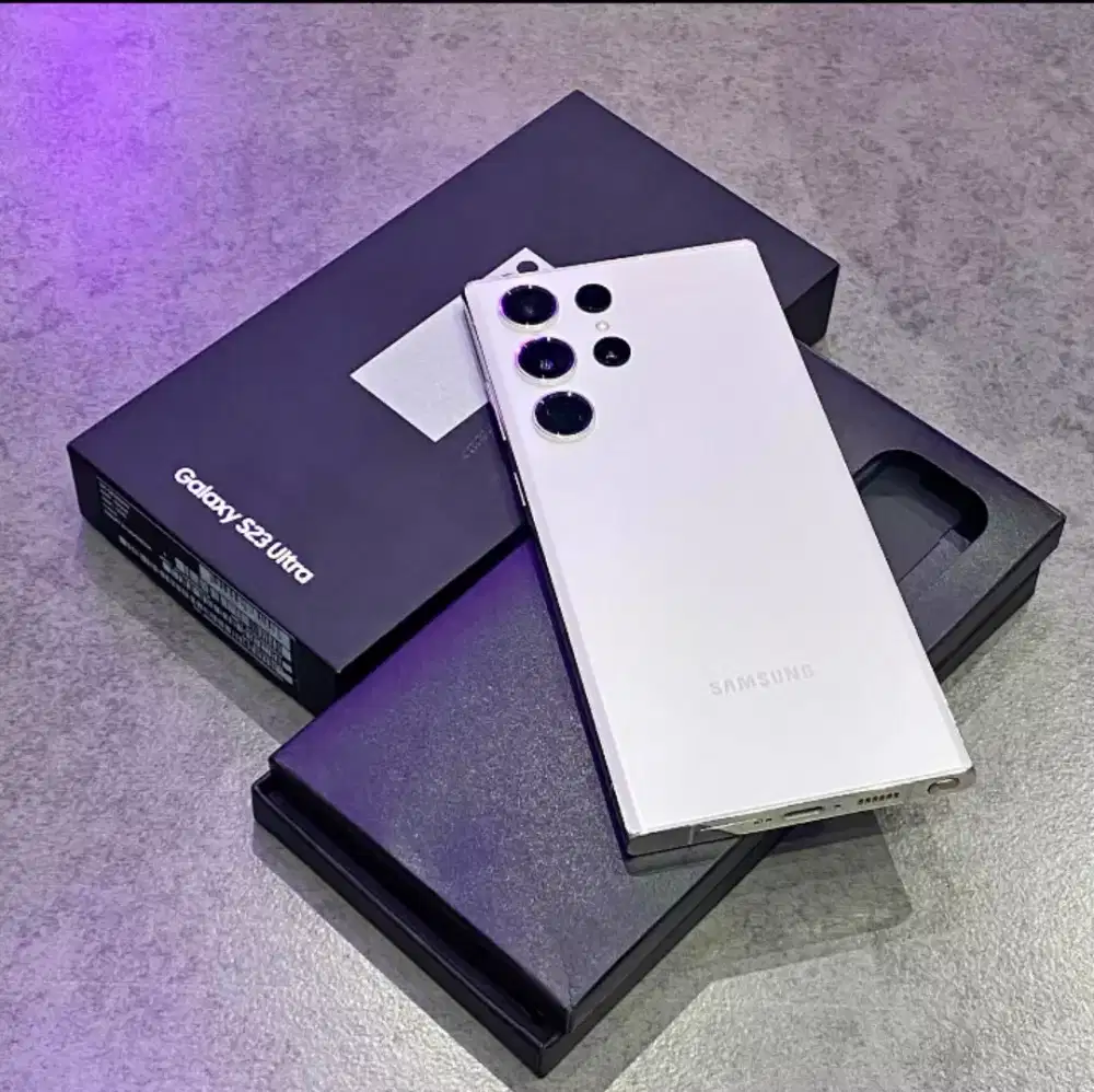 Samsung Galaxy S23 Ultra 12/256 sein mulus