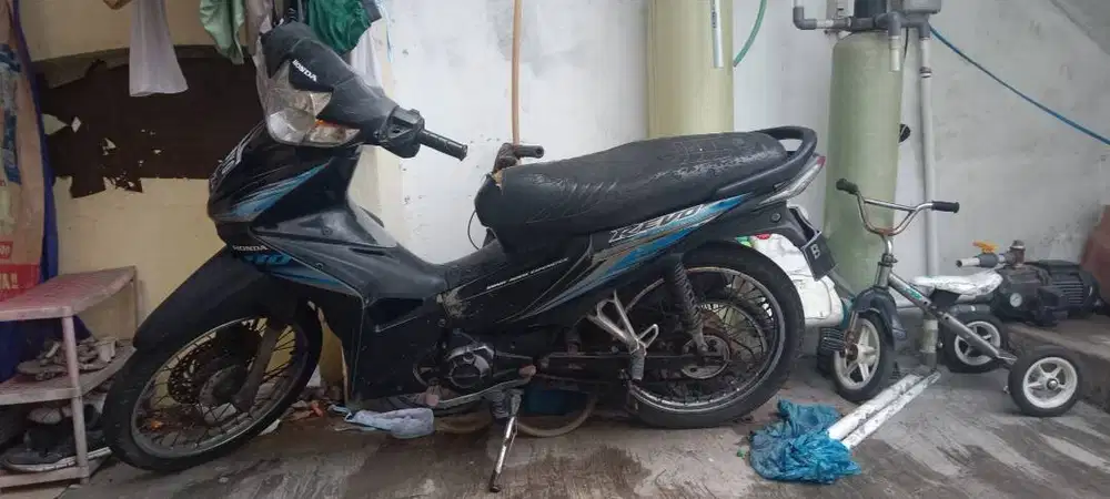 Motor honda siap pakai. Buat kerja atau yg lainnya