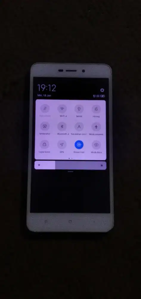 Xiaomi Redmi 4a warna hitam