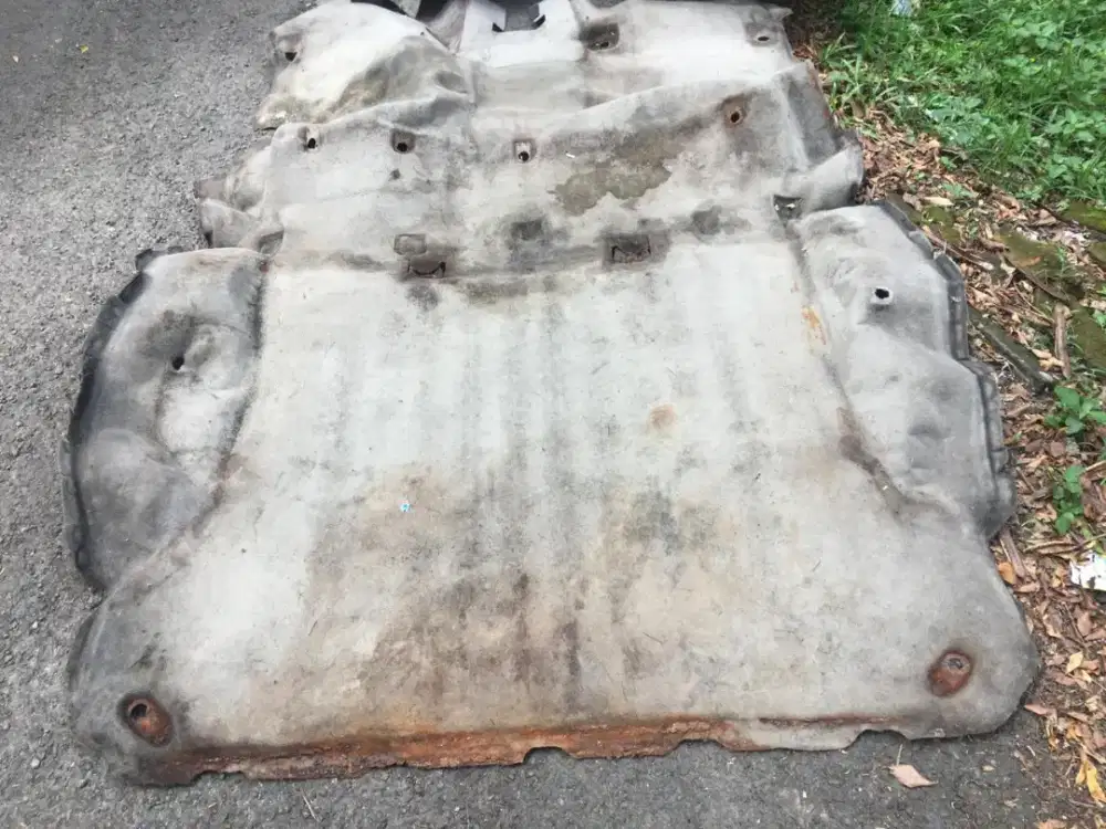 Jual Karpet Lantai Kijang SGX tahun 2003,kondisi masih bagus