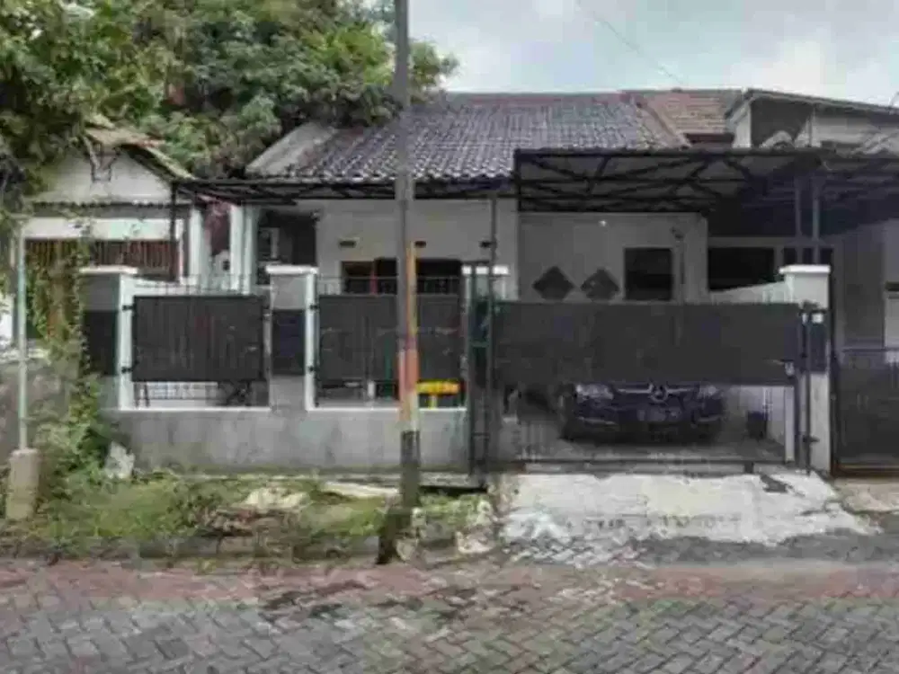 Rumah cakep di Kemang Pratama
