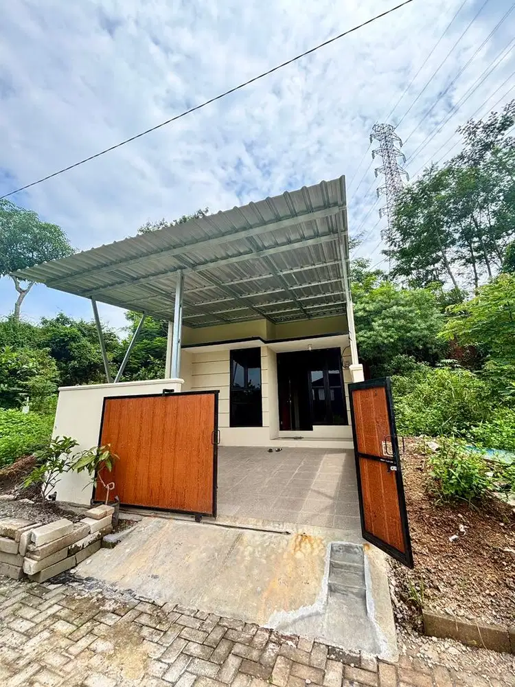 DIJUAL CEPAT RUMAH STRATEGIS - Palm Tree Residence Semarang