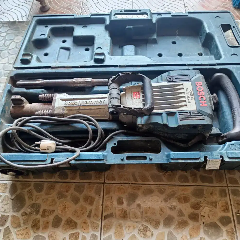 Mesin Bobok Tembok dan Lantai Bosch Original