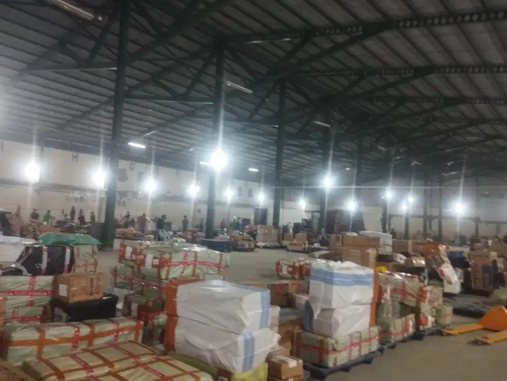 FREELANCE LOKER JNT CARGO