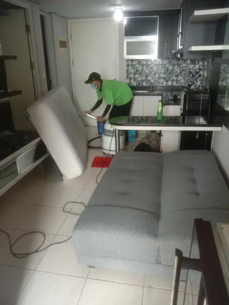 Jasa cuci sofa kasur sepringbed