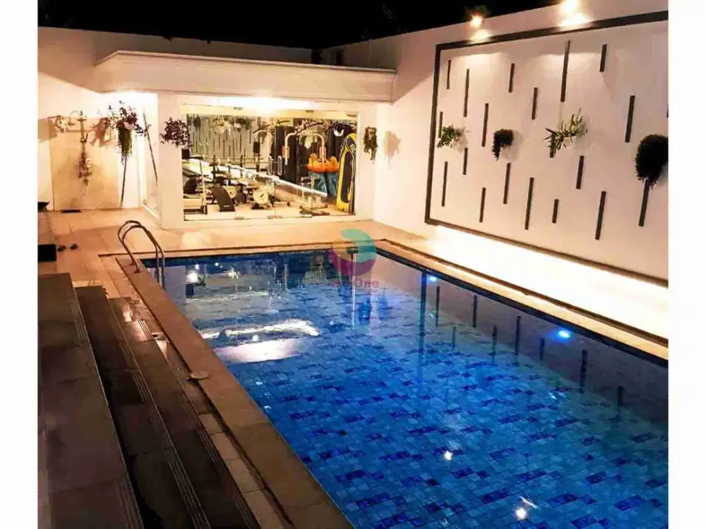 Dijual cepat rumah mewah+ private pool di legenda wisata
