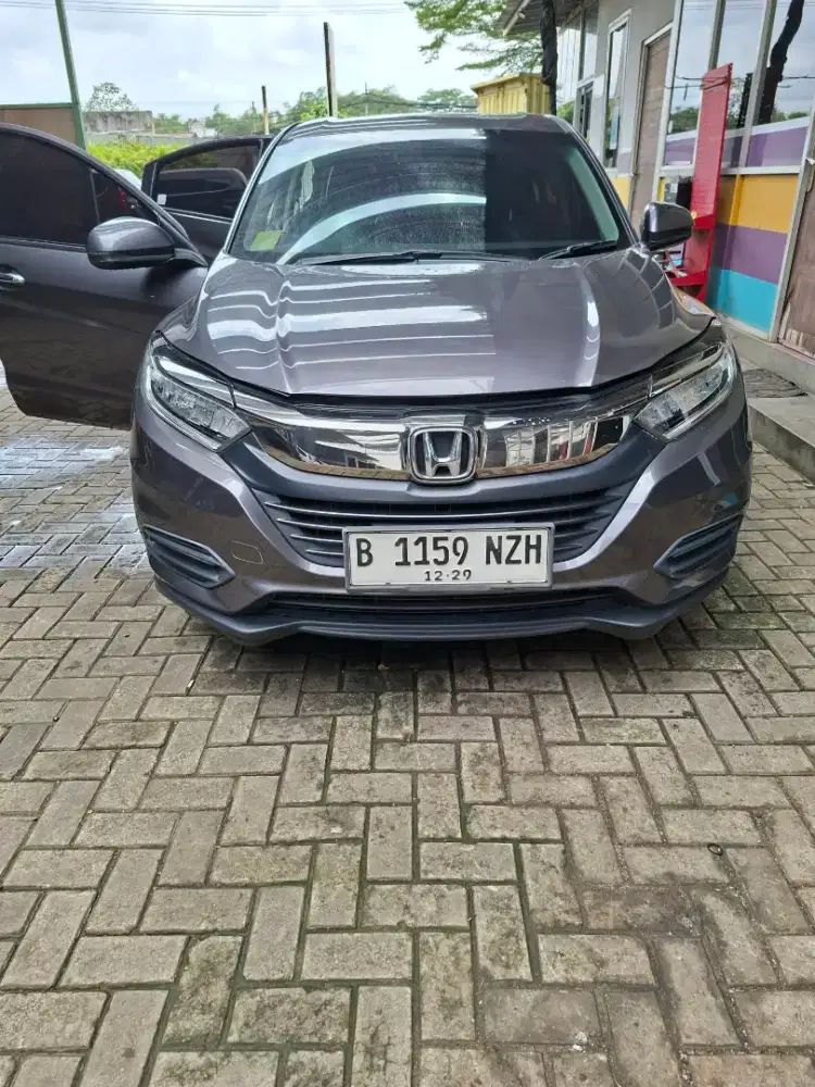 Dijual hrv abu tipe SE 2019. Istimewa dan pajak panjang