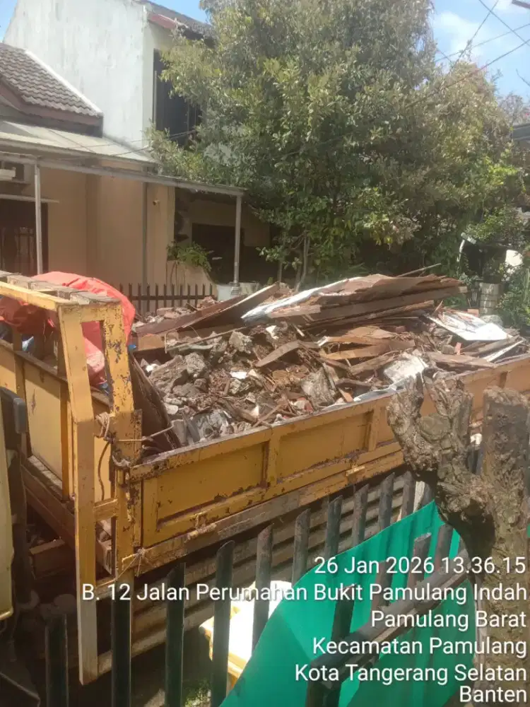 Jasa buang puing dan sampah