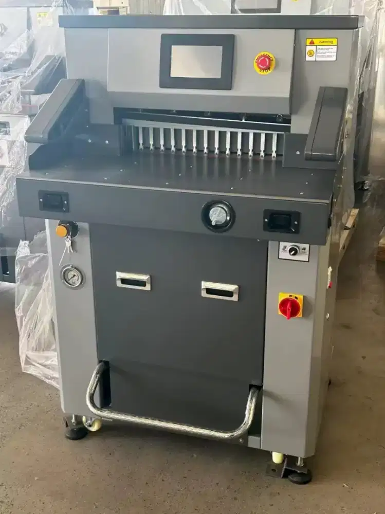 Mesin potong kertas uk 52 hidrolik