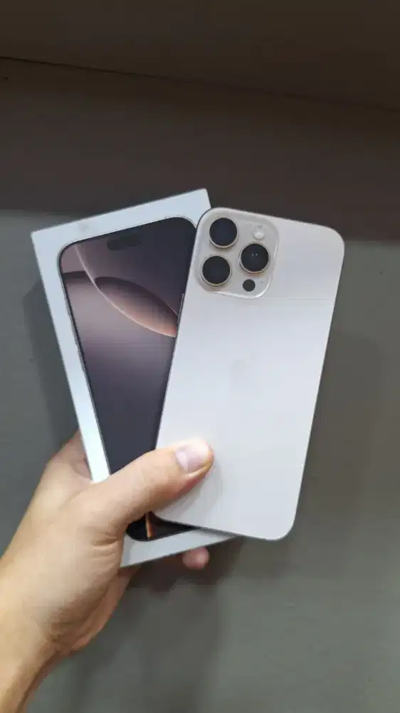 Beli CPT iPhone 17 pro 16 plus 15 pro max siap cod yuk 13