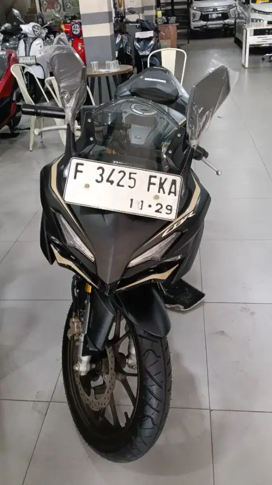 Di jual murah Honda CBR150R ABS