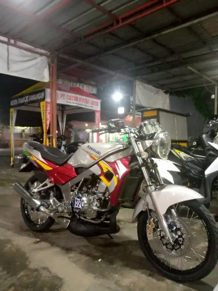 Kawasaki ninja r 2004