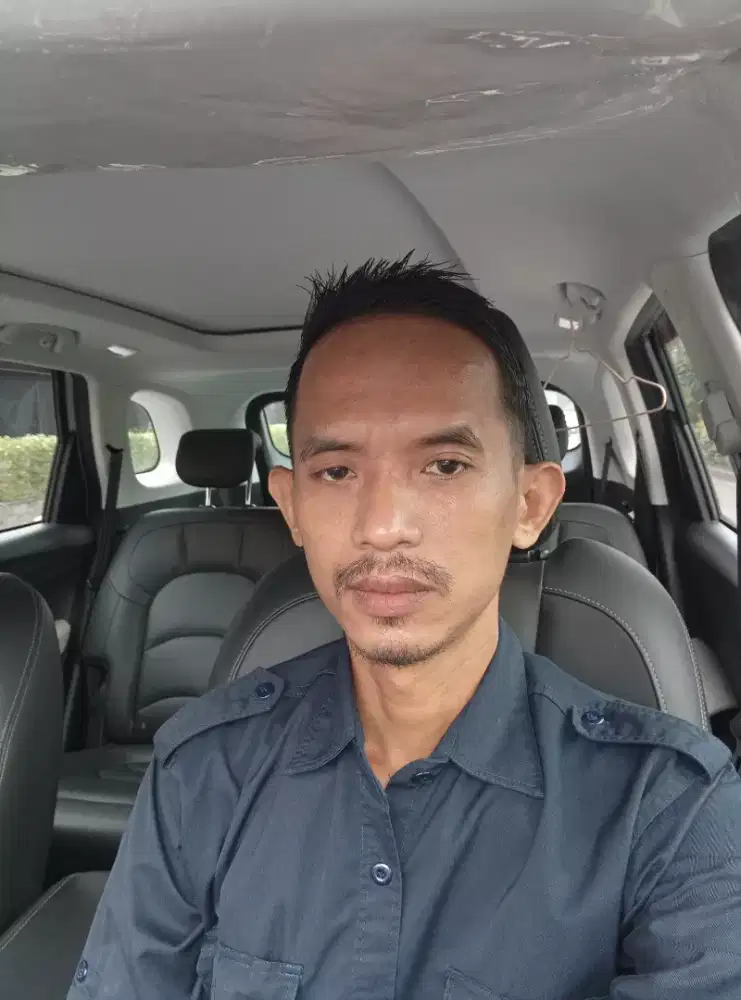 Sedang mencari pekerjaan driver