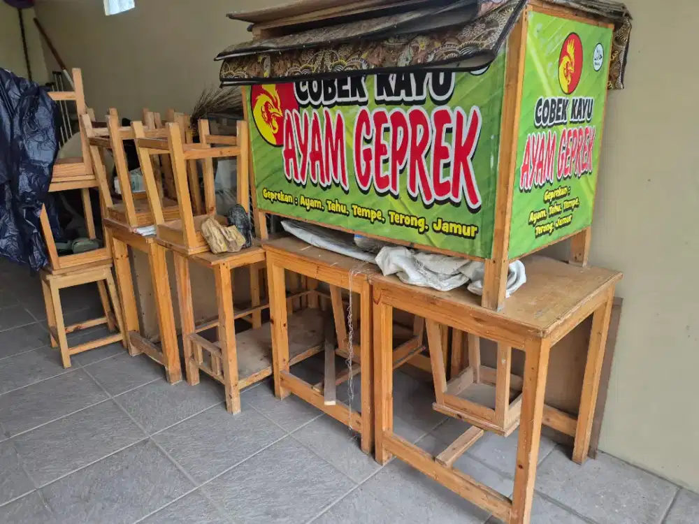 Jual meja kursi kayu bekas