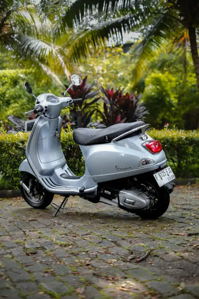 PIAGGIO VESPA LX 125 IGET FACELIFT 2023 MURAH BISA KREDIT