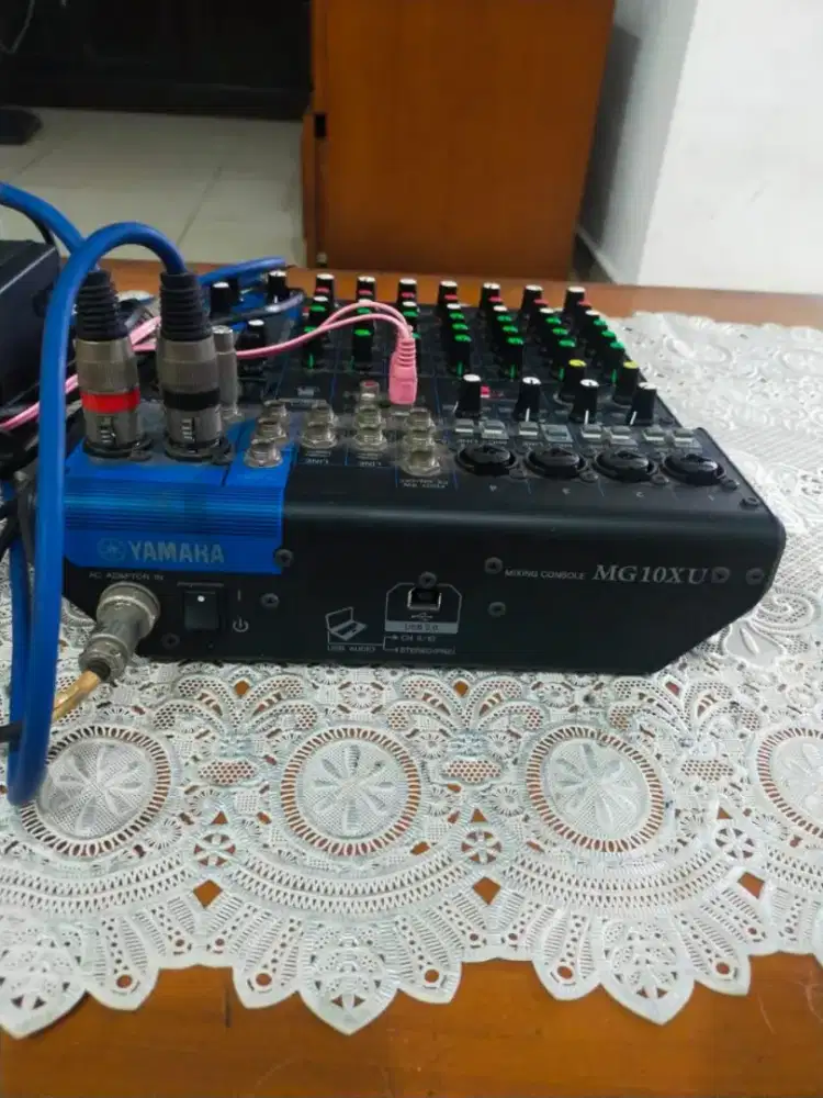 Yamaha mixer audio MG10exu original