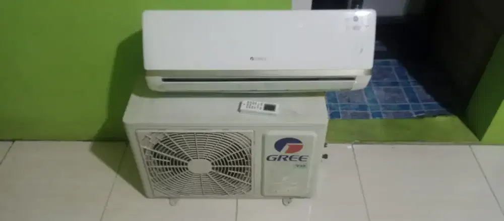 AC Gree 1/2 PK dingin ma nyuss jual +pasang