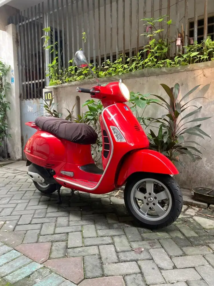 Vespa granturismo 200L made in italy