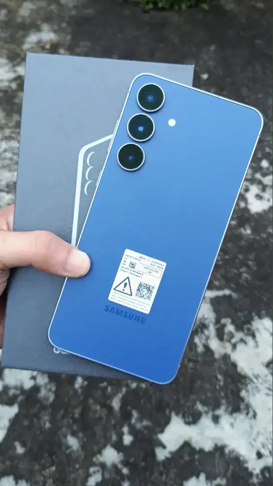 Wts Samsung S25Fe Like New