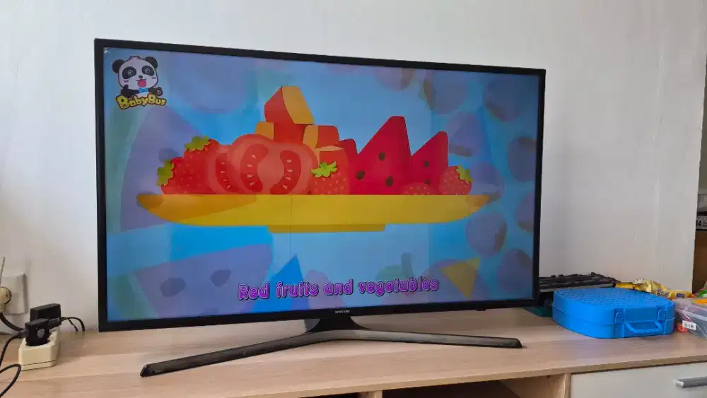 TV Samsung 40 inch Istimewa