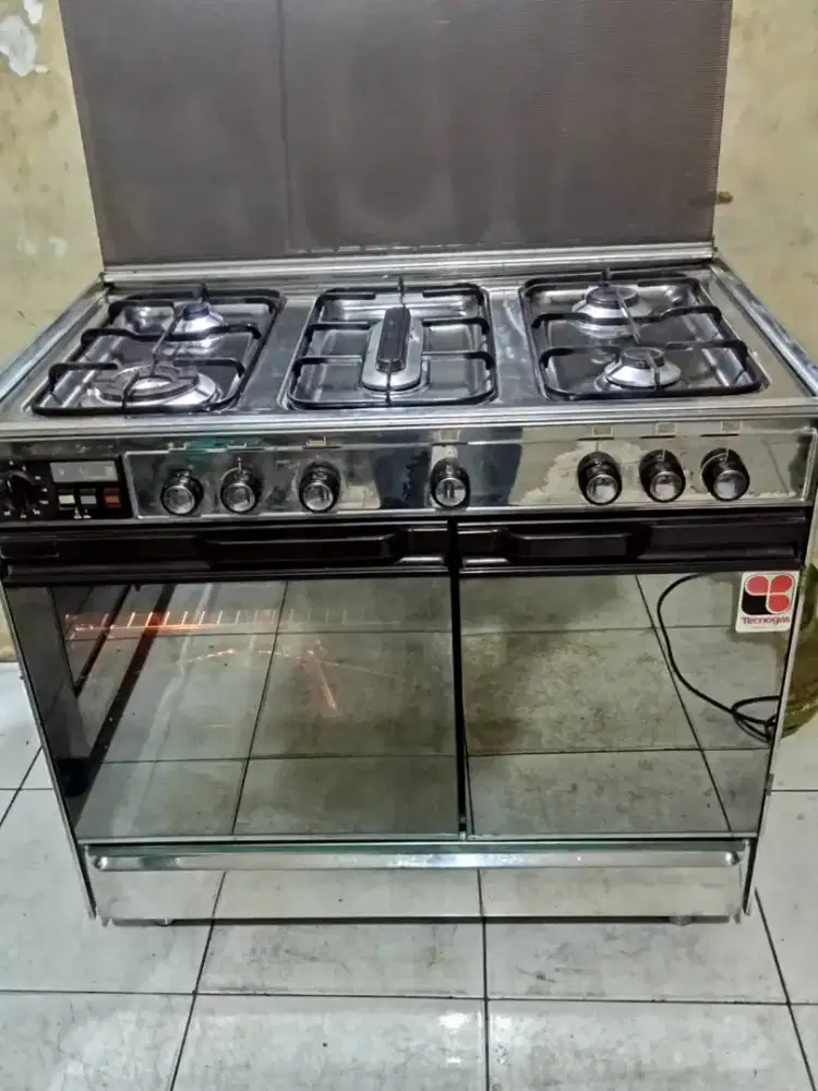 Kompor gas Full otomatis TECNOGAS Italy siap kirim