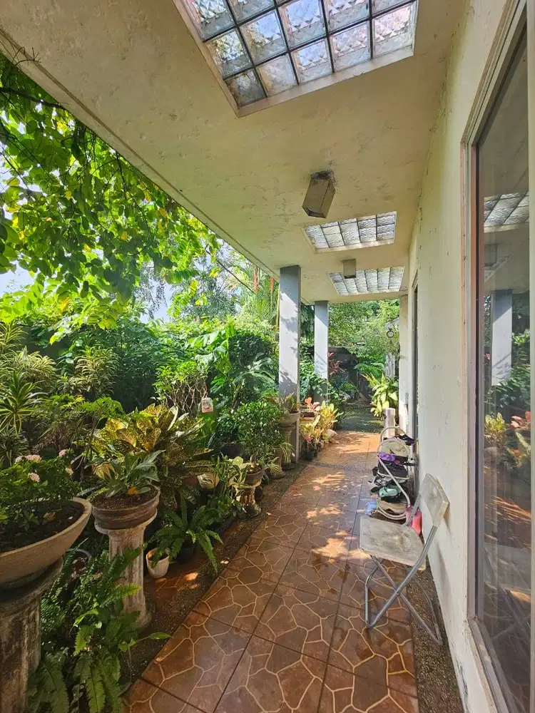 Dijual Rumah Strategis Dkt Tol Ciledug 1 di Bintaro Jaksel LR-16689