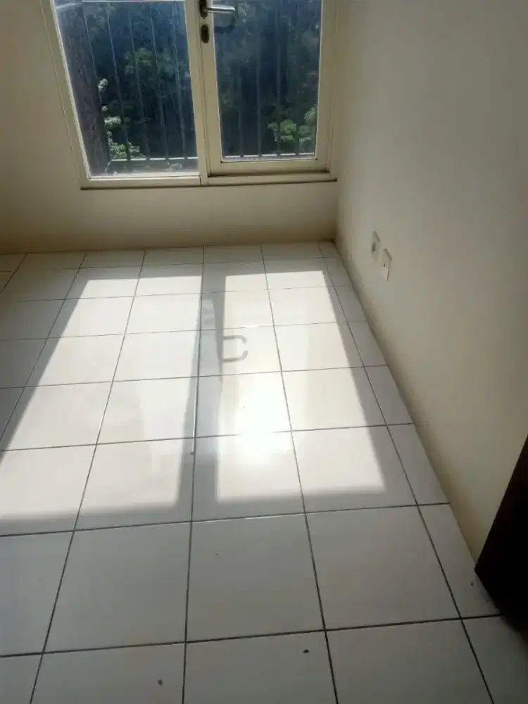 Jual murah 2 bedroom apartemen podomoro golf view depok